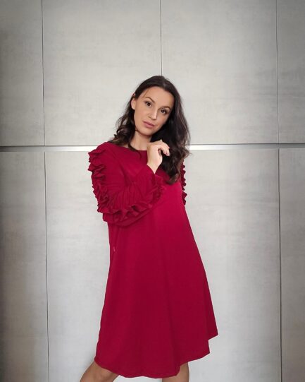 HALJINA SANJA , više boja